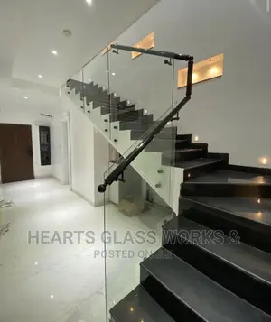 Custom Fabricated Glass Railings (Tempered Glass)