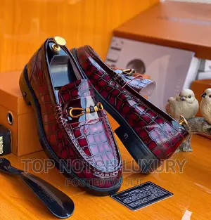 Louis Vuitton Men Flat Shoe