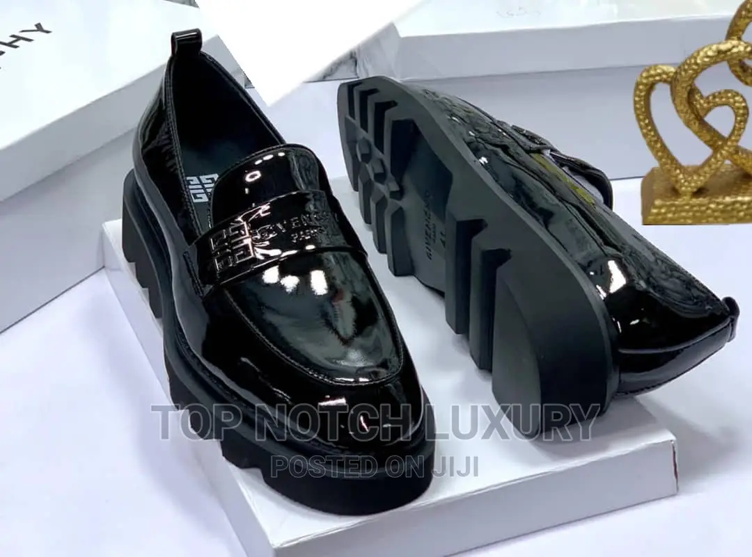 Givenchy Men Luxury Flat Shoe