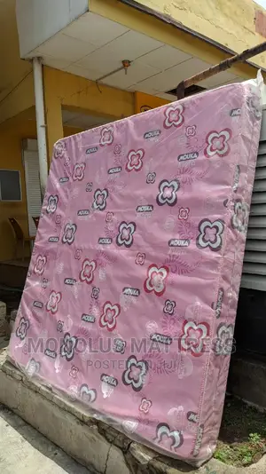 6 by 6 by 8 Inches Mouka Foam Flora