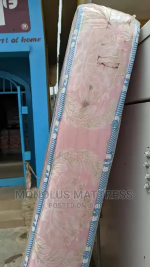 3.5 by 6(3 1⁄2) Unifoam Onyx Mattress for Students, Adults