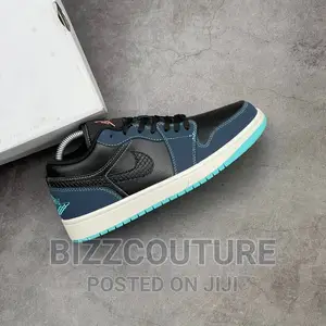 Original JORDAN 1 BLACK Odsidian Navy Available in Store