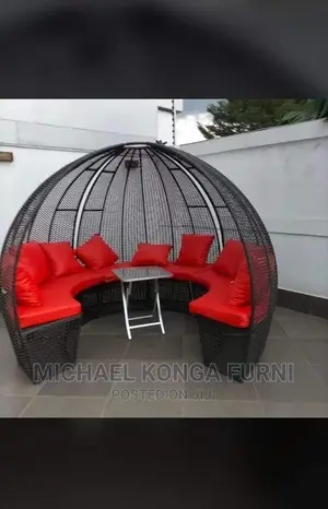 7 Seater Swaggling Sofa