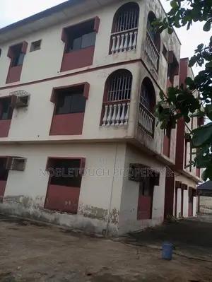 3bdrm Block of Flats in Akesan Igando Lagos for sale