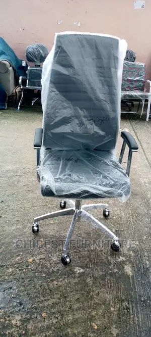 Standard Executive Chair