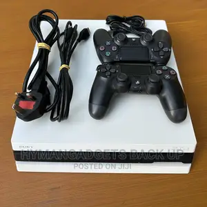 Super Neat UK Used Ps4 Slim With Original Controllers