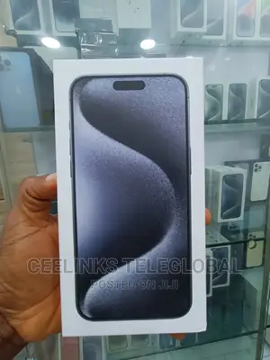 New Apple iPhone 15 Pro Max 256 GB Blue