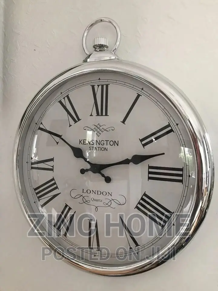 Round Clock - Silver