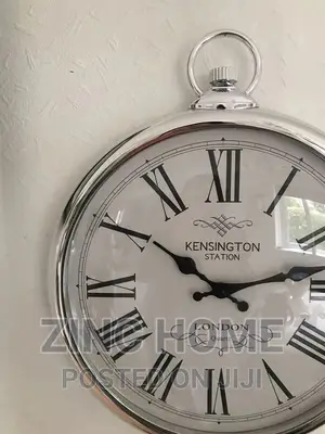Round Clock - Silver