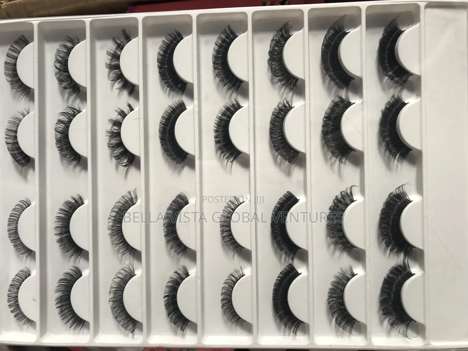 Sweep Lashes
