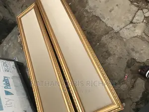 High Quality Royal Curtain Boards