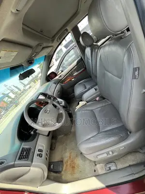 Toyota Sienna 2007 Red