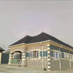 004 Pillars Design
