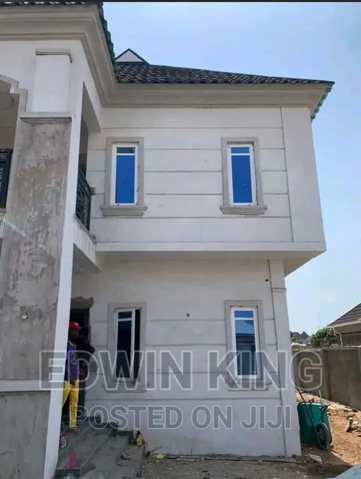 004 Pillars Design