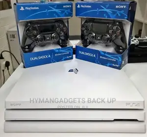 Super Neat UK Used Ps4 Pro ITB 2 New Pads and 12 Games