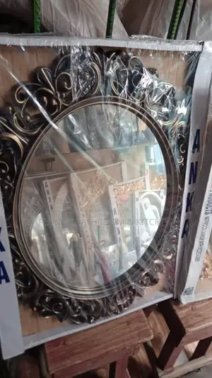 Mirror With Design