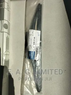 Back Glass Wiper Blade - Mercedes-Benz (1698201745) ML, GL