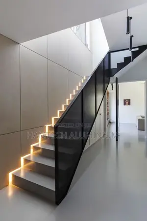 Grey Tinted Tempered Glass Staircase Handrail