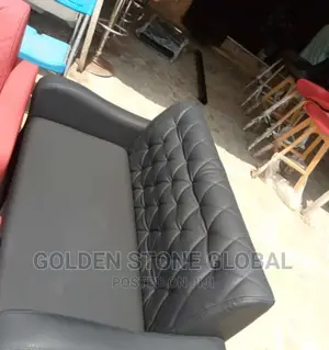 High Quality 3 Seater Sofa Couch.