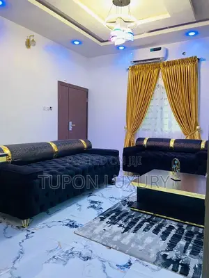 Luxury 3bedroom Apartment