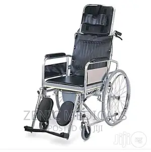 Colasable Cummod Wheelchair