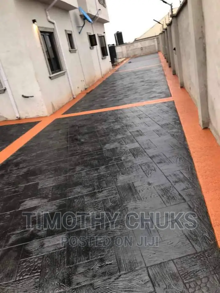 001 Stamp Floor