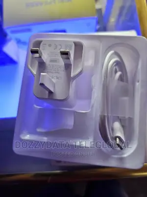 Oppo 65w Super VOOC Charger