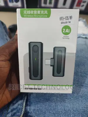 iPhone Single Wireless Microphone With Charging Case