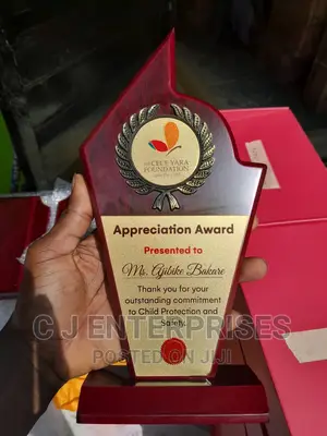 Wooden Award Plaque L90