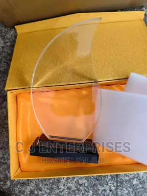 Glass Award Plaque R90