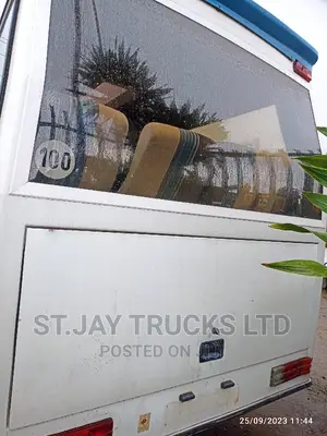 Mercedes-Benz Sprinter 2005 Blue
