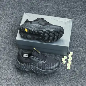 Tokyo New Balance X Trail More V3 Fresh Foam Sneakers