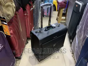 Quality Imported Leaves King Brief Case With Wheels