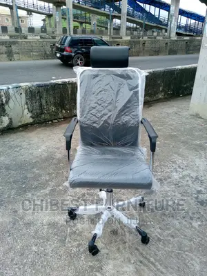 Standard Office Chair
