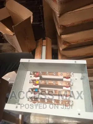 100-Amps Havells Busbar