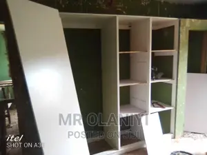 Bedroom Wadrobe
