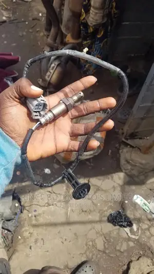 02 Oxygen Sensor Higlander 2005 Bank1 Sensor2