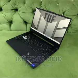 Laptop Asus TUF Dash F15 16GB Intel Core i7 SSD 512GB