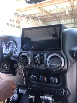 Jeep Wrangler Android Player + Reverse Camera