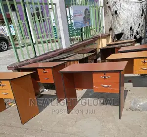 3 Ft Office Table