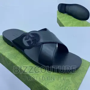 Original GUCCI Slippers Available in Store