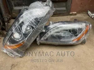 Mercedes-Benz ML350 2012,2013,2014,2015 Headlights LED Light