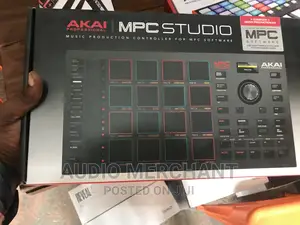 Akai Professional MPC Studio MIDI Controller