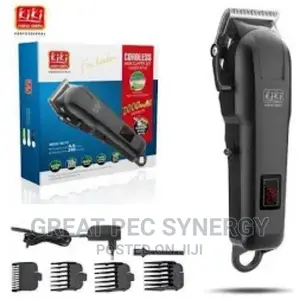 Kiki Rechargeable Hair Clipper With Display