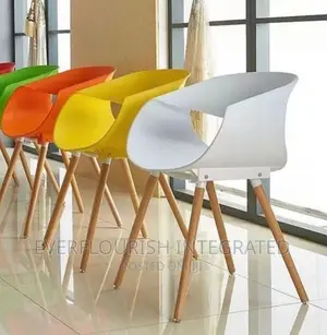 Plastic Bar Stool With Wood Leg