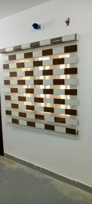 High Quality Window Blind(Free Delivery)