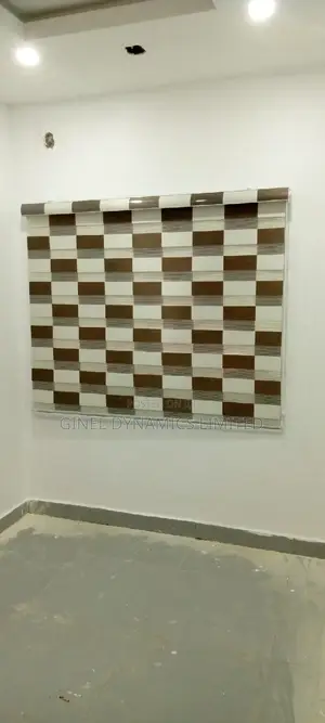 High Quality Window Blind(Free Delivery)