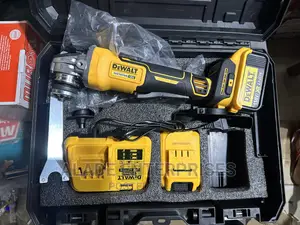 Dewalt 118v Cordless Angle Grinder