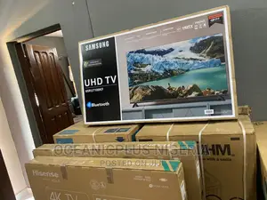 Luxery Samsung 65 Inches Smart Frameless TV