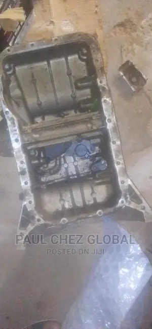 Bottom Plate or Oil Sump Mercedes Benz 276 Engine GLK